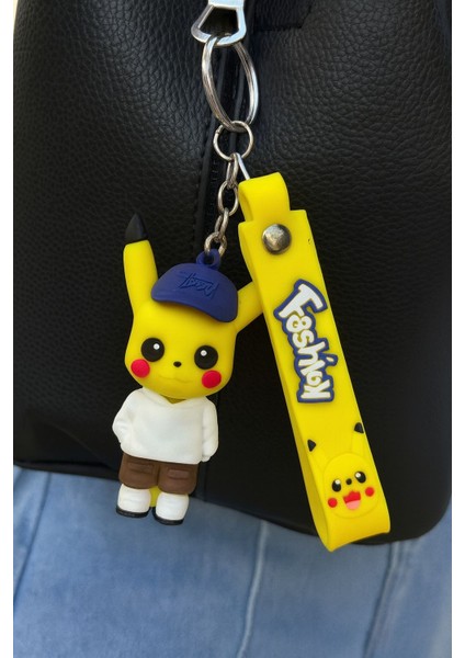 Şapkalı Pikachu Anahtarlık – Sevimli Sarı Silikon Figürlü Çanta Ve araba aksesuarı modelleri