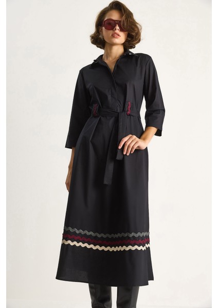 Kadın Nakış Detaylı Yakalı Kemer Köprülü Gömlek Elbise indirimleri