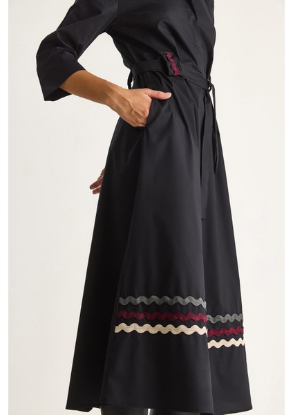 Kadın Nakış Detaylı Yakalı Kemer Köprülü Gömlek Elbise