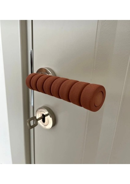 Kahverengi Kapı Kolu Stoperi Kesilebilir Yumuşak Materyal Kapı Kolu Koruyucusu