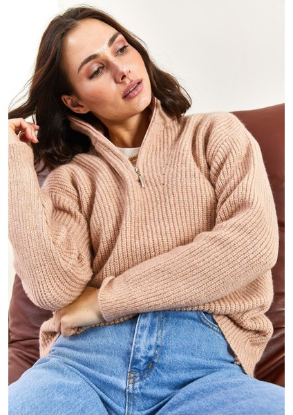 Kadın Fermuarlı Balıkçı Yaka Oversize Triko Kazak indirimleri