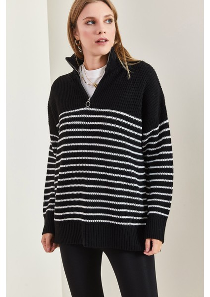 Kadın Balıkçı Yaka Fermuarlı Altı Çizgili Triko Kazak