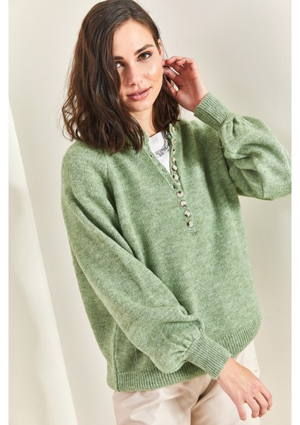 Kadın Yakası Ilikli Balıkçı Yaka Çizgili Triko Kazak fırsatları