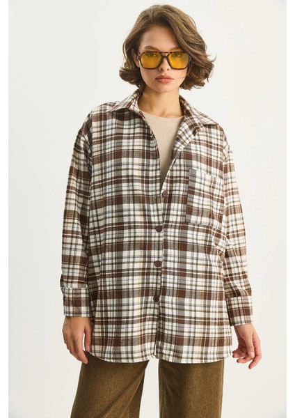 Kadın Tek Cep Detaylı Oversize Ekose Gömlek modelleri