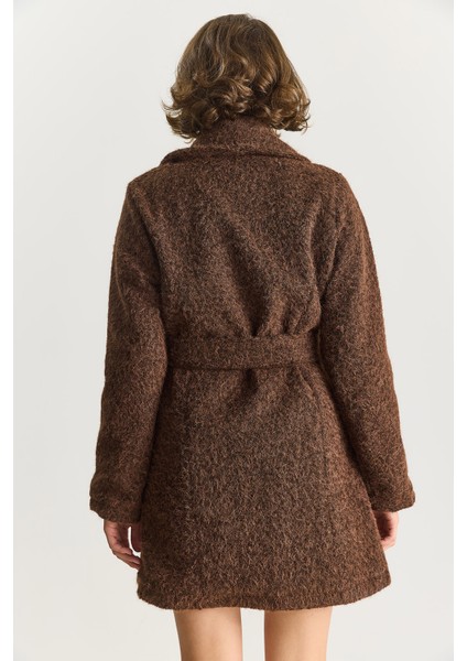 Kadın Kruvaze Yaka Astarlı Kuşak Bağlamalı Kırçıllı Kaşe Kaban