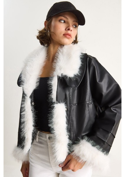 Kadın Yakası ve Kolları Kürklü Suni Deri Ceket