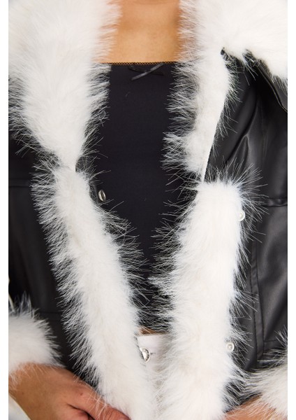 Kadın Yakası ve Kolları Kürklü Suni Deri Ceket