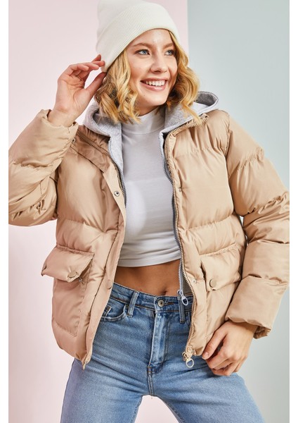 Kadın Gri Kapüşonli Şişme Mont