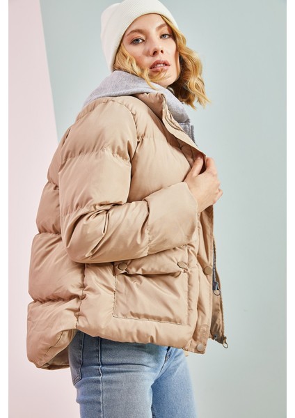 Kadın Gri Kapüşonli Şişme Mont modelleri