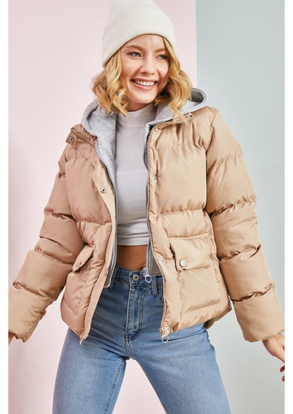 Kadın Gri Kapüşonli Şişme Mont