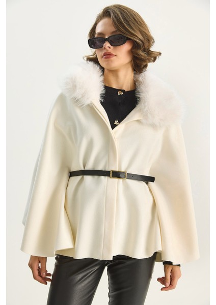 Kadın Peluş Yaka Detaylı Kemerli Kaşe Panço indirimleri