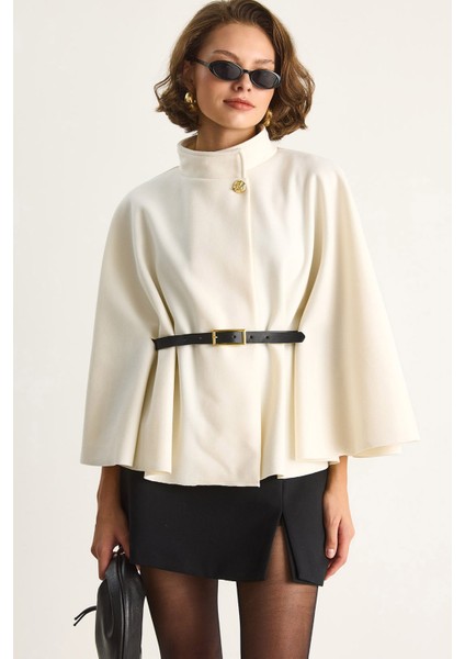 Kadın Gold Düğme Detaylı Kemerli Panço