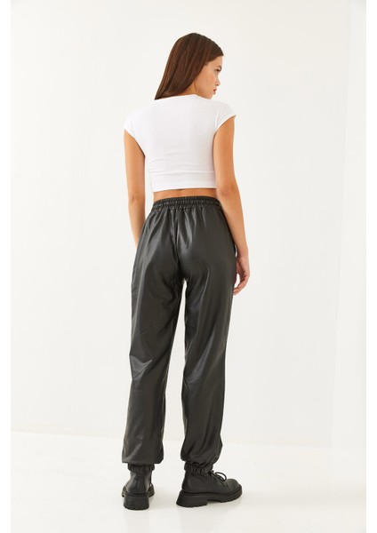 Kadın Bel ve Paça Lastikli Deri Pantolon fırsatları