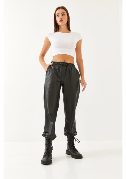 Kadın Bel ve Paça Lastikli Deri Pantolon