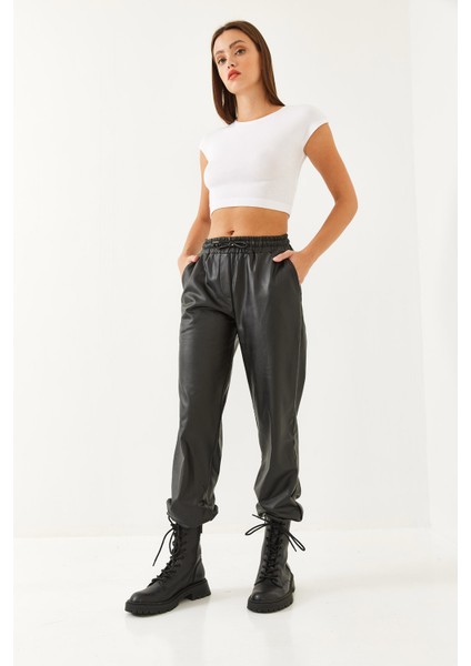 Kadın Bel ve Paça Lastikli Deri Pantolon