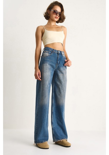 Kadın Yüksek Bel Soluk Efektli Bol Kesim Denim Pantolon