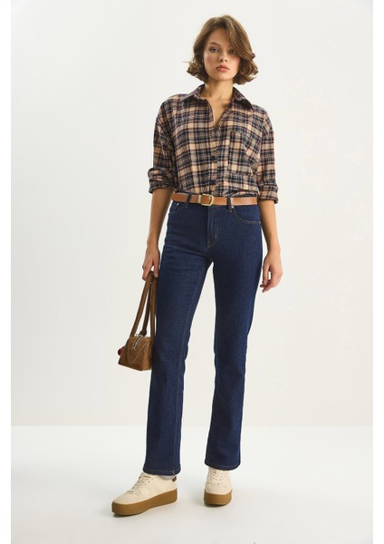 Kadın Kemer Detaylı Yarım Ispanyol Paça Likralı Denim Pantolon modelleri