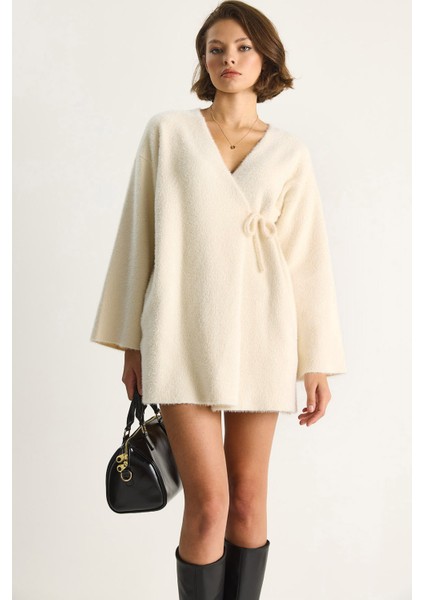 Kadın Kruvaze Kapama Yandan Bağlamalı Yumuşak Dokulu Triko Kimona