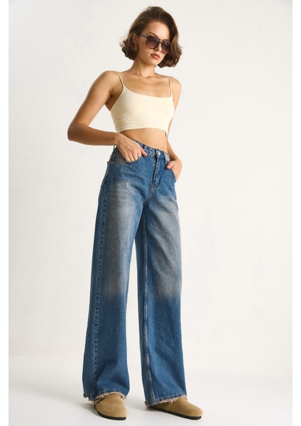 Kadın Yüksek Bel Soluk Efektli Bol Kesim Denim Pantolon modelleri