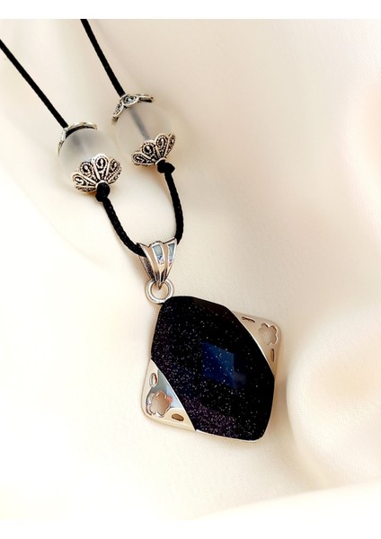 925 Ayar Gümüş Doğal Şekilli Yıldız-Necef Doğal Taşlı Siyah Lale Kadın Kolye Küpe Set fiyatları