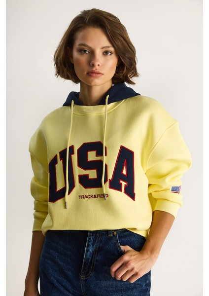 Kadın Usa Işlemeli Şardonlu Kapüşonlu Salaş Sweatshirt indirimleri