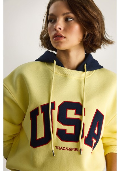 Kadın Usa Işlemeli Şardonlu Kapüşonlu Salaş Sweatshirt