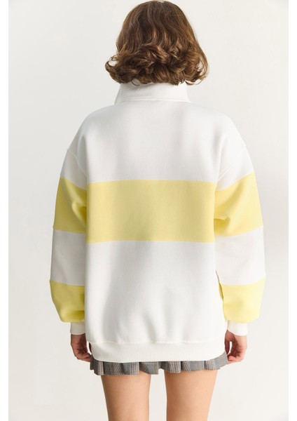 Kadın Yarım Fermuarlı Nakış Detaylı Renk Bloklu Oversize Sweatshirt