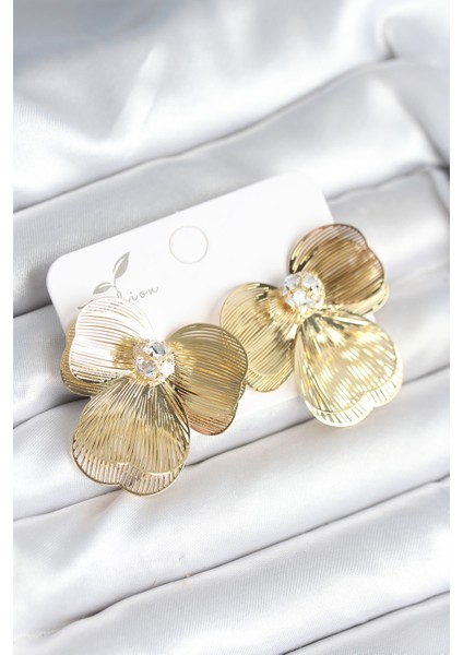 Çiçek Model Gold Renk Pirinç Kadın Küpe
