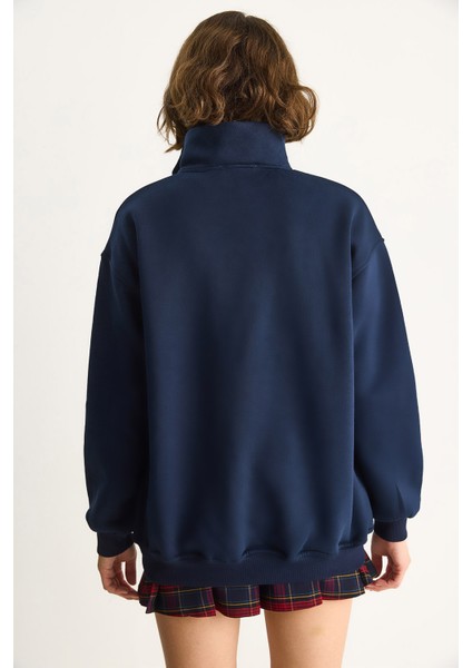 Kadın London Işlemeli Dik Yaka Fermuar Detaylı Şardonlu Oversize Sweatshirt