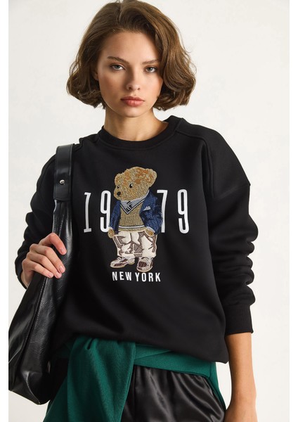 Kadın Bisiklet Yaka Teddy Nakış Detaylı Sweat