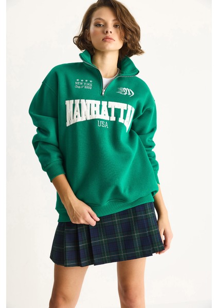 Kadın Nakışlı Yarım Fermuarlı Polo Yaka Şardonlu Oversize Sweatshirt indirimleri