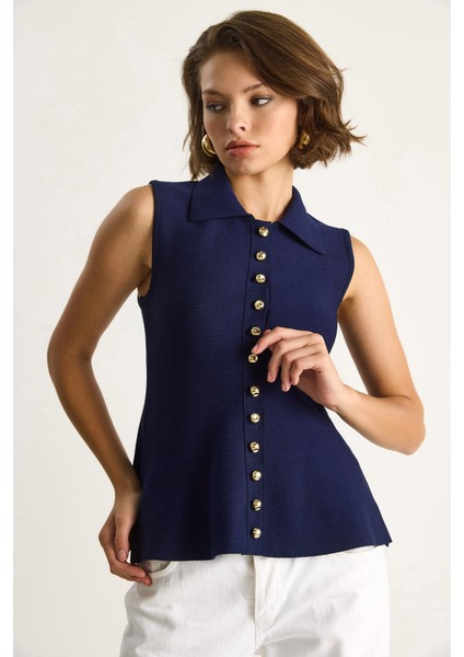 Kadın Düğme Detaylı Yakalı A Kesim Peplum Triko Yelek fırsatları