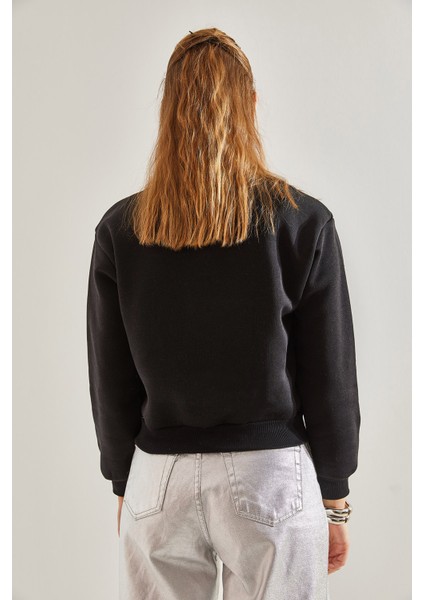 Kadın Baskılı Üç Iplik Crop Sweatshirt fiyatları