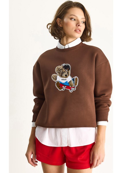 Kadın Teddy Nakış Işlemeli Bisiklet Yaka Salaş Sweatshirt