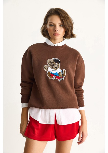 Kadın Teddy Nakış Işlemeli Bisiklet Yaka Salaş Sweatshirt fiyatları