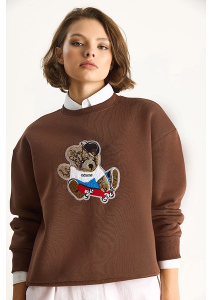 Kadın Teddy Nakış Işlemeli Bisiklet Yaka Salaş Sweatshirt indirimleri