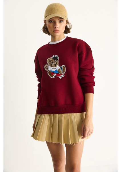 Kadın Teddy Nakış Işlemeli Bisiklet Yaka Salaş Sweatshirt fiyatları