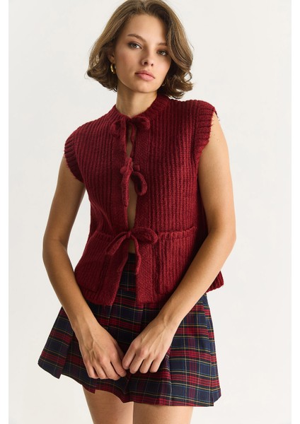 Kadın Önden Bağlamalı Cep Detaylı Triko Yelek indirimleri