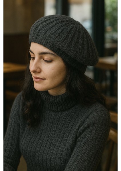 Kadın Kiş Bere Stili Kiş Modassı 2037