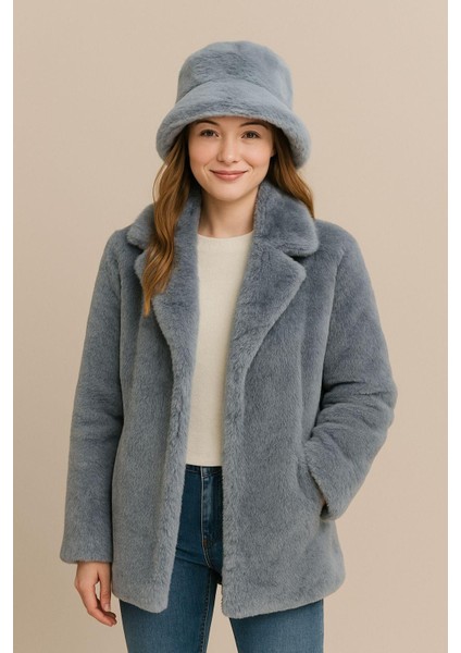 Kadın Kiş Bere Stili Kiş Modassı 2035