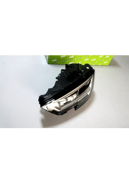 Audi A3 8V 2016-2020 Xenon Ön LED Far Sol Valeo modelleri