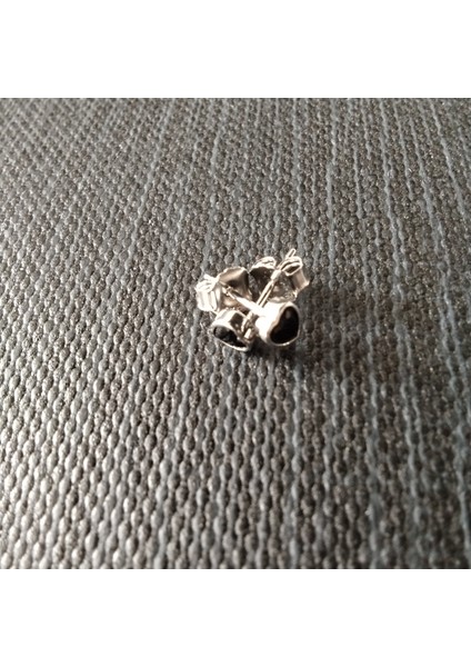 925 Ayar Gümüş Zirkon Taşlı Kalp Model Kadı/genç/çocuk Model Küpe- Renk Seçenekli fiyatları