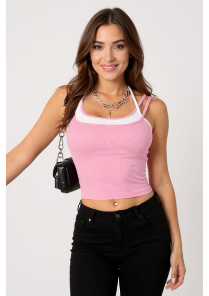 Kadın Pembe Beyaz Çift Renk Çapraz Askılı Crop Top Bluz – Şık, Rahat ve Kolay Kombinlenebilir modelleri