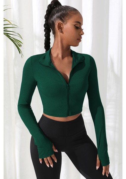Kadın Yeşil Uzun Kol Fermuarlı Parmak Geçme Detaylı Dik Yaka Crop Top Bluz