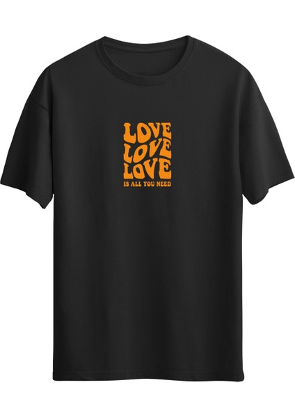 Regular T-Shirt "love Is All You Need"