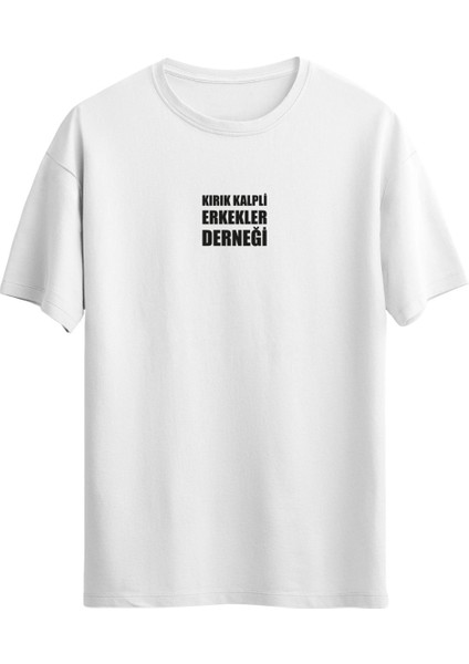 Regular T-Shirt "kırık Kalpli Erkekler Derneği"