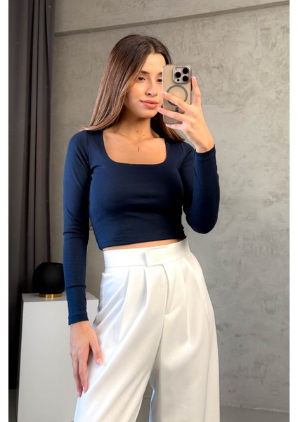 Kadın Kare Yaka Uzun Kol Bluz 21650