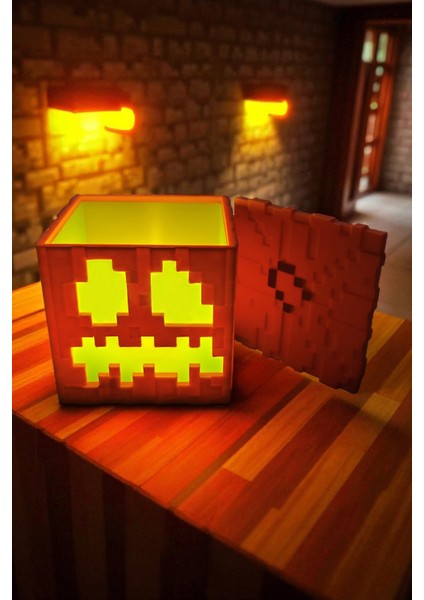 Minepixel Bal Kabağı (Pumpkin) Pilli Mum Işıklı (Tealight) Dekoratif Gamer Halloween Masa Lambası fırsatları