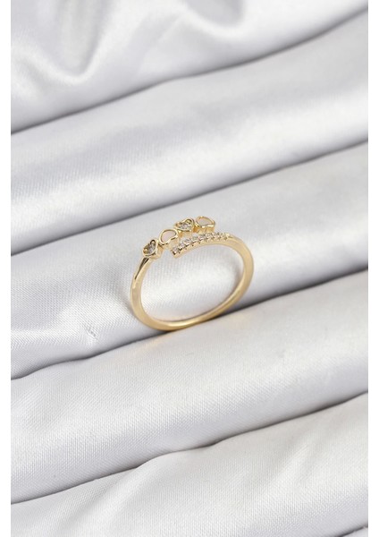 Bfs Pirinç Gold Renk Kalpli Detaylı Zirkon Taşlı Kadın Yüzük