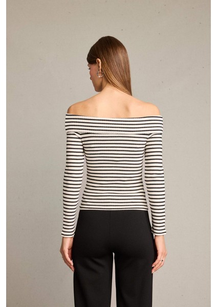 Omzu Açık Çizgili Uzun Kollu Bluz G5052AX25WN indirimleri